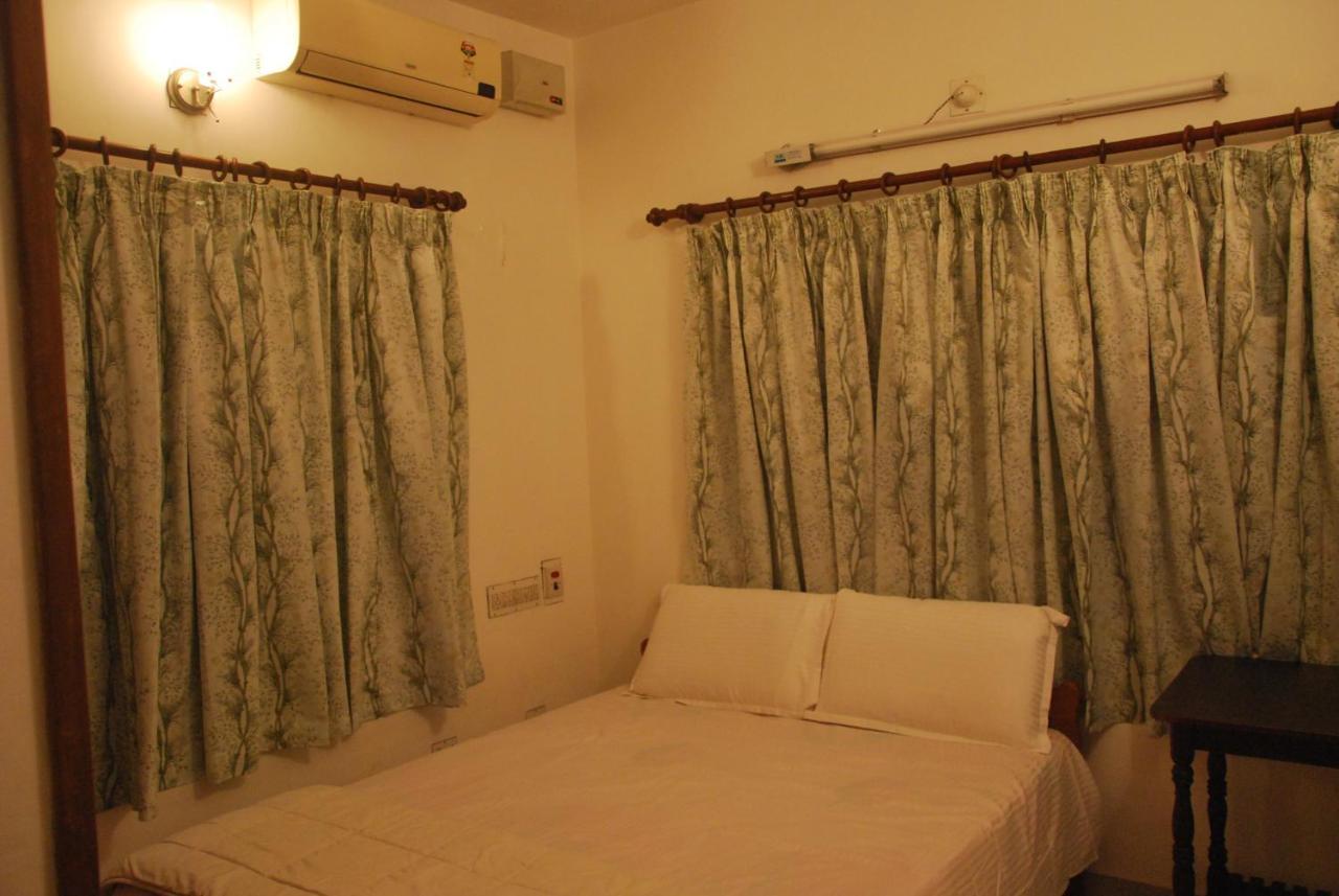 Bed and Breakfast Casa Feliz Fort Kochi Exterior foto