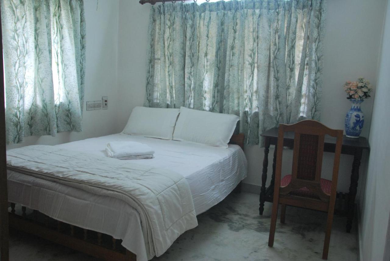 Bed and Breakfast Casa Feliz Fort Kochi Exterior foto