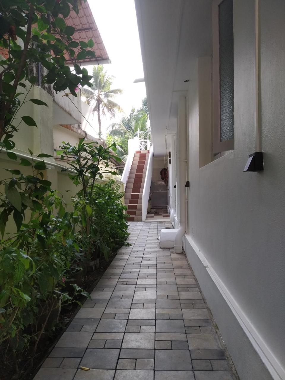 Bed and Breakfast Casa Feliz Fort Kochi Exterior foto